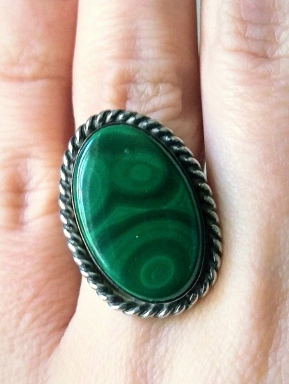 Large Vintage Southwestern Style Malachite Ring